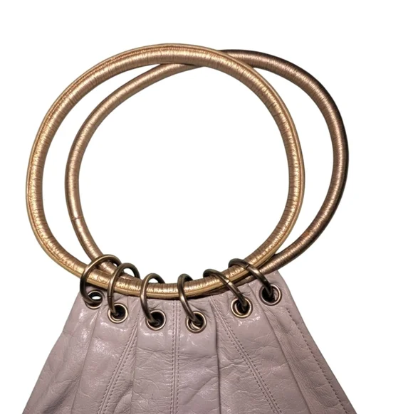 Trina Turk Cream Handbag with Gold Handles - Picture 2 of 4